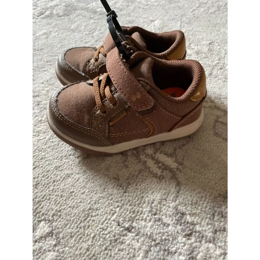 Stride Rite-Baby Walker Brown Canvas Sneakers with Velcro stretchy laces